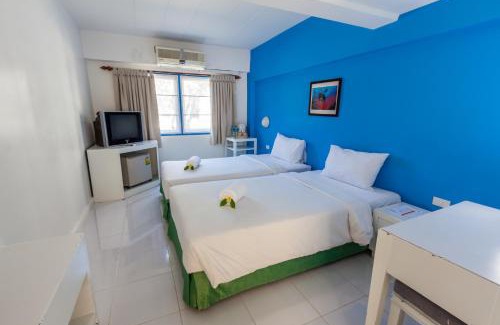 Ko Phi Phi Hotel | PP Charlie Beach Resort