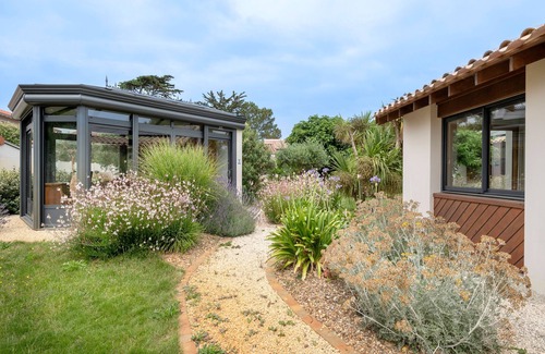 Prefailles Ski Chalet | Préfailles Villa Face Mer for 10 people