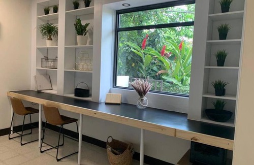 Monacillo Urbano House | PR1654-5 Private Rm w Keypad Qn Bed Balcony EasyParking