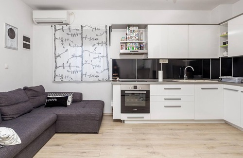 Mihotici House | Practical vacation home near Opatija.