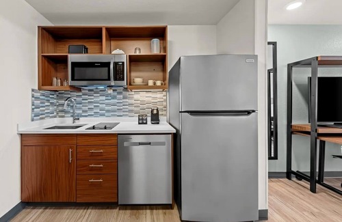 Waco Hotel | Practical Yet Stylish Living Minutes from Baylor University’s Campus