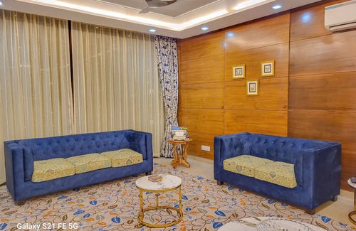 Gurugram Apartment | Pratishtha 4BHK, DLF Phase 1, Gurgaon