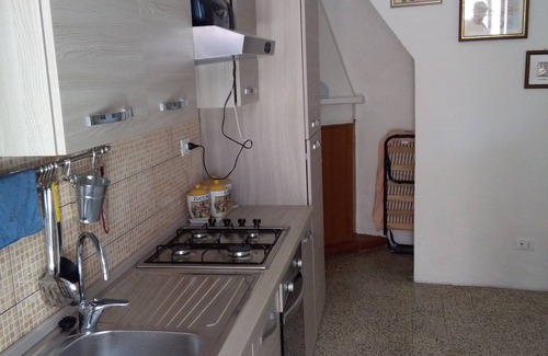Pratola Peligna House | Pratola P. Mini apt completely renovated, in the historic center.
