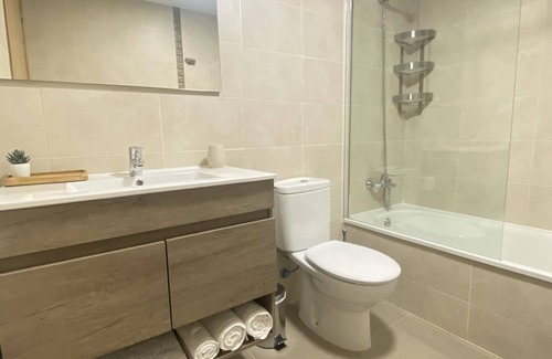 Laxe Apartment | PreaMar Spacious apartment with sunny terrace and open views