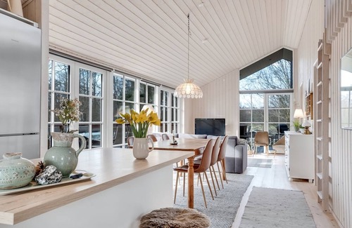 Borre House | "Preben" - 50m from the sea by Interhome