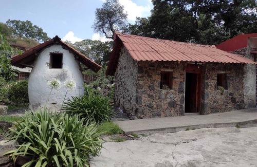 Tetla de la Solidaridad Cabin | Preciosas Cabañas Para Relajarse en el Corazon del Monte