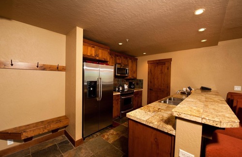 Purgatory Condo | Premier Building at Purgatory - Ski in/Ski Out