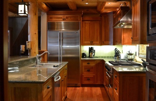 Sunriver Cabin | Premier Custom Designed Home. Includes 10 unlimited SHARC passes