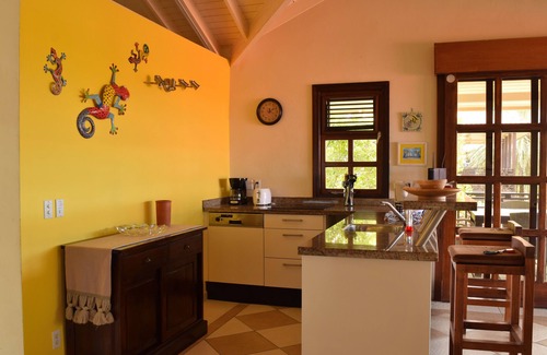 Sint Michiel House | PREMIER HOST Private 3 bdrm, Fully Air-Conditioned villa in Blue Bay