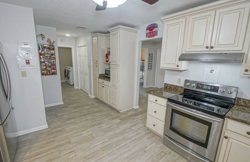Lafitte House | Premier Lodging for Fishing Charter Guests & Unforgettable New Orleans Vacations