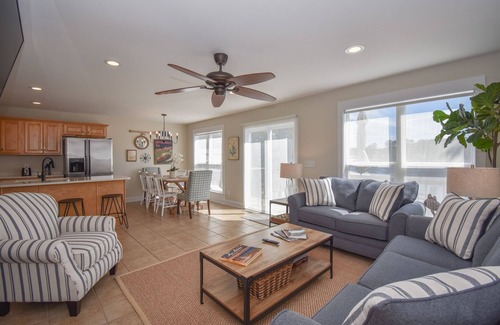 Dadeville House | Premier, Peaceful Waterfront Location! Big, clear water views! Fire table!