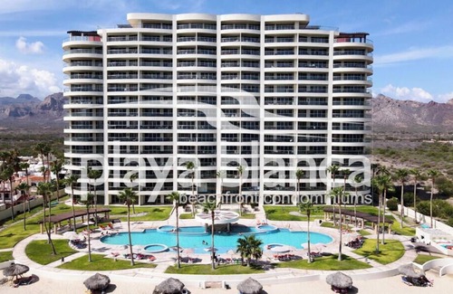 San Carlos Condo | Premier Playa Blanca Penthouse 1410: 3 BR,3BA,Beachfront,Terrace,Hotel Service