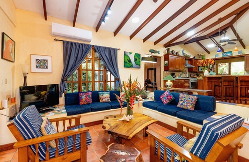 Palm Beach Estates House | 🏝Premier Private Villa ON THE BEACH-As Seen In Conde Nast Traveller Magazine!