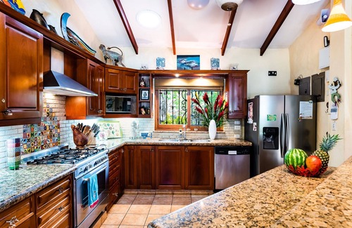 Palm Beach Estates House | 🏝Premier Private Villa ON THE BEACH-As Seen In Conde Nast Traveller Magazine!