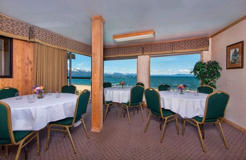 South Lake Tahoe House | Premier Resort Facing Lake Tahoe: Tranquil Trails! Ski and Hiking Nearby