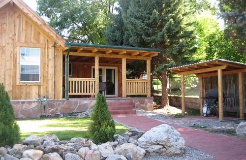 Lava Hot Springs House | Premier Rustic Inn, modern design custom cabin on Main Street in Lava