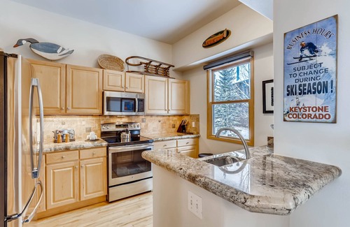 Keystone Condo | Premiere 2Br Townhome - Shuttle to Slopes. Kids Ski Free! by RedAwning