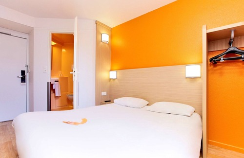 La Couronne Hotel | Premiere Classe Angouleme Sud-La Couronne