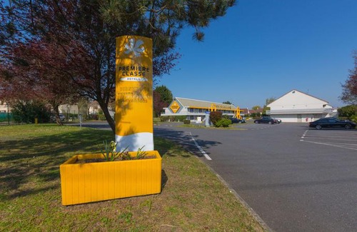 Chaumontel Hotel | Premiere Classe Chantilly Sud Luzarches