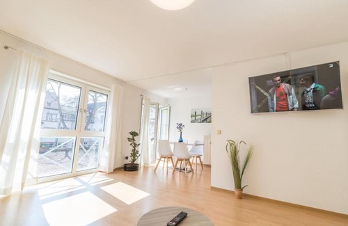 Mannheim City Centre Apartment | Premium 2 room apartment 10 min Uni, 4 min City