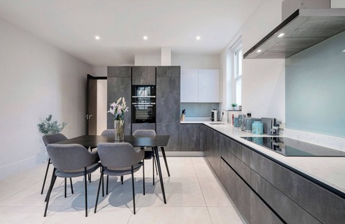 Holloway Apartment | Premium 3 Beds In Islington