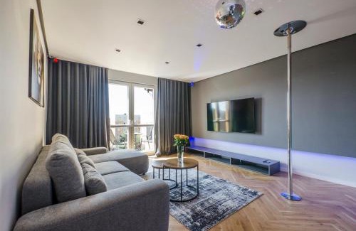 Lucmierz Apartment | Premium Apartament Boya 44 , Pole Dance , Samodzielne zameldowanie , Parking