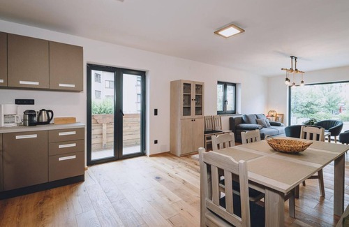 Schuttdorf Apartment | Premium Apartments Areit - Balcony - Premium Apartments Areit by we rent