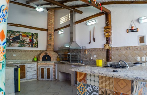 Bexiga House | PREMIUM BUNGALOW ON CURRAL BEACH - ISLAND -5 ROOMS 12 PEOPLE