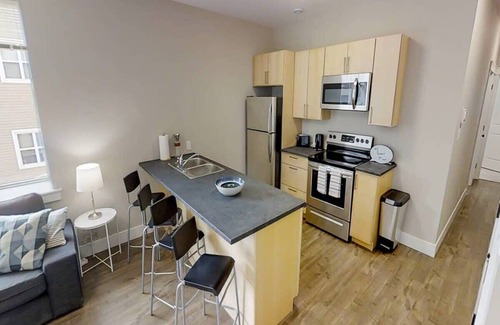 Saint John Condo | Premium Condo Heart of Uptown Location Parking Coffee