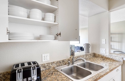 Cupertino Apartment | Premium Cupertino 1BR w/Gym, Pool & W/D, nr tech HQs, by Blueground