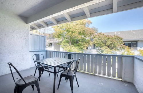 Cupertino Apartment | Premium Cupertino 2BR w/BBQ, Parking & W/D, nr 280, by Blueground