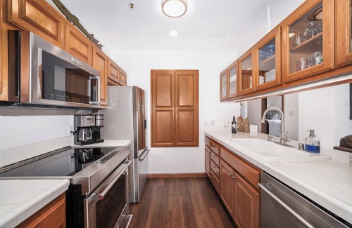 Avalon Condo | Premium Panoramic Ocean Views from Corner Unit with Fireplace & Golf Cart
