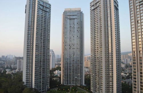 Malad East Apartment | Premium Pool View in Esquire - Oberoi Garden City