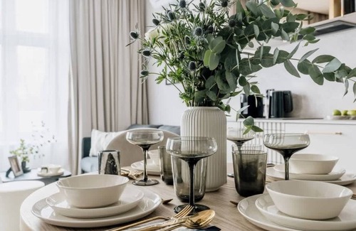 Piasek Południe Apartment | Premium Retreat by the Market Square