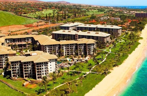 Kaanapali Resort | Premium Studio Suite on Beautiful Ka'anapali Beach