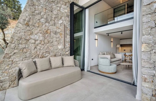 Nafplion City Centre Apartment | Premium Suite, Partial Sea Viewn