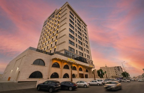 Jeddah House | Premium Suite Stay in Heart of Jeddah