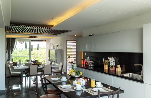 Akumal Apartment | Premium Top Floor Apartment Seaview BBQ Pool 302A