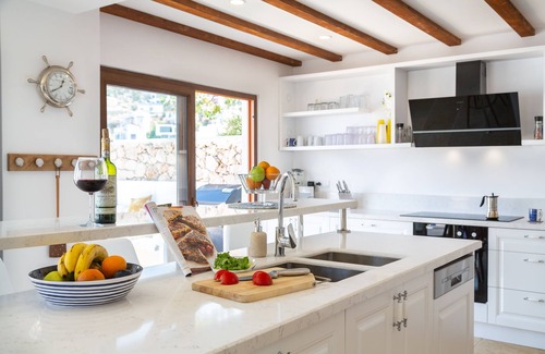 Kalkan Villa | PREMIUM Villa Yar, Huge Private Heated Pool & Jacuzzi. All Rooms Sea View