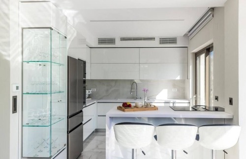 Alyfanta House | Presidential Beach Villa
