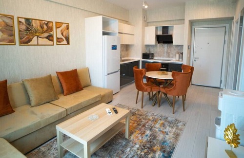 Bahcelievler Apartment | Prestige 22 · Prestigious 1 Bedroom Suite Apartment