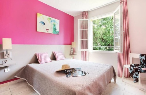 Cote d'Azur- French Riviera Apartment | Prestige Residence Odalys Le Clos Bonaventure - 2 Rooms 5 People