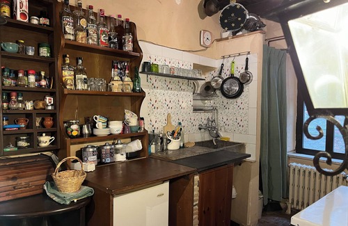 Giuliano di Roma House | Preta Nera Andersen - One Bedroom Guest House, Sleeps 3