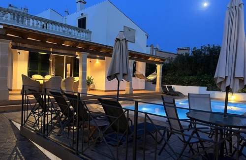 Sa Rapita Ski Chalet | PRETTY AND COZY HOUSE WITH POOL, BICYCLES, GAMES