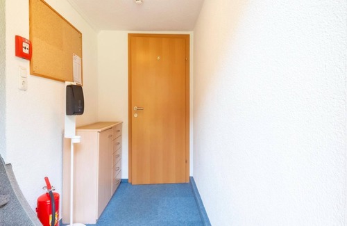 Huben Apartment | Pretty apartment in Längenfeld with balcony