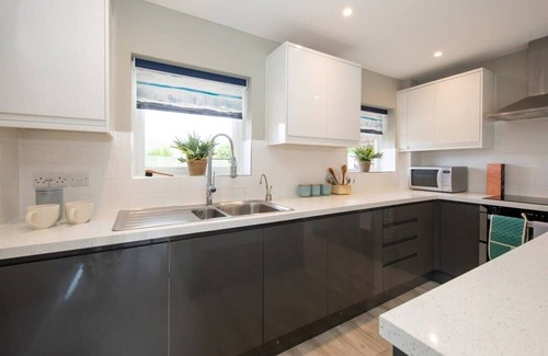 Bosham House | Pretty Coastal Annexe Close to Village and Quay