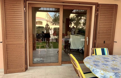 Villasimius Villa | pretty cottage with garden