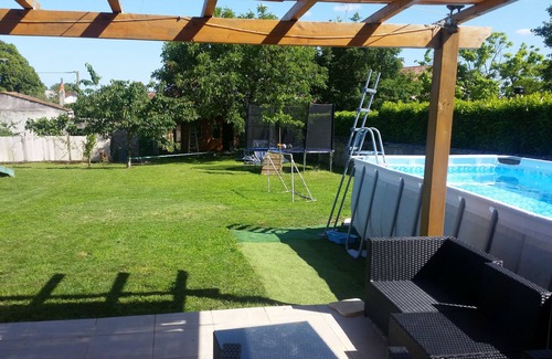 Saint-Savinien House | Pretty country house near the ocean for 6 to 9 people with swimming pool