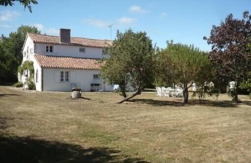 Le Bernard House | Pretty house with garden, 9 km from the beach, near the TRANCHE sur MER