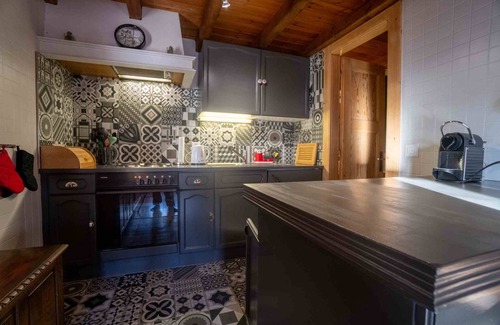 Les Posses-sur-Bex Ski Chalet | Pretty little mazot located in the village of Gryon, close to the train station.